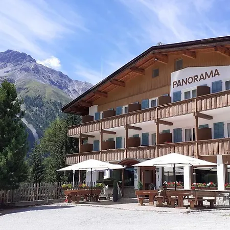 Panorama Hotel 3*